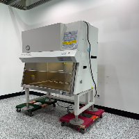 Baker Sterilgard 4' Biosafety Cabinet image 1